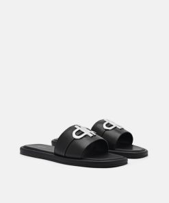 Weareroom.shopb607c1d15c 2