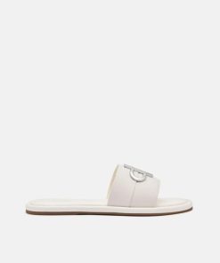 Weareroom.shopb87c32ff5d 1