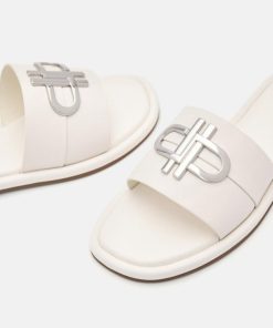 Weareroom.shopb87c32ff5d 5