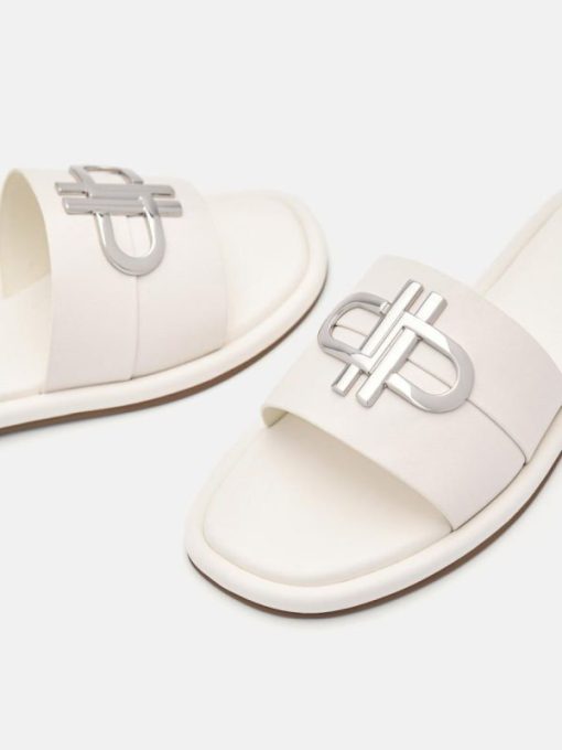 Weareroom.shopb87c32ff5d 5