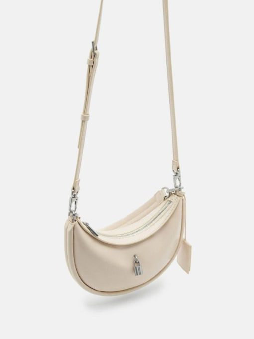 Weareroom.shopbc2fd87ce5 4