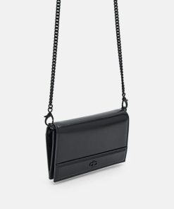 Weareroom.shopbf0222a7f9 2