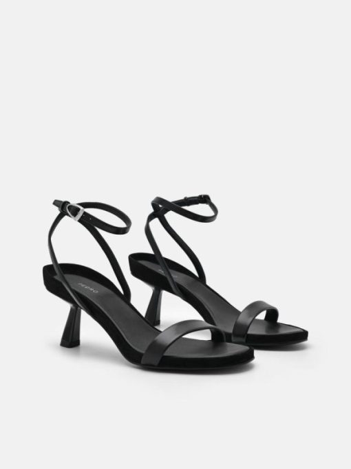 Weareroom.shopbf06e1f9f8 2
