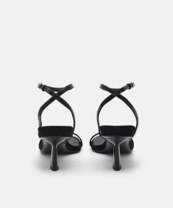 Weareroom.shopbf06e1f9f8 3