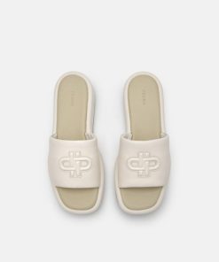 Weareroom.shopce33b76f57 4