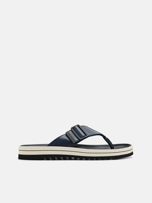 Weareroom.shopd1a8c6b6c2 1