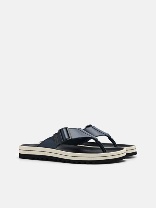 Weareroom.shopd1a8c6b6c2 2