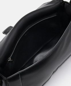 Weareroom.shopd3cd3e8a28 6