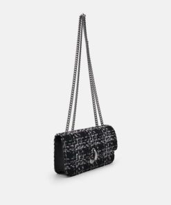 Weareroom.shope1093601f3 2