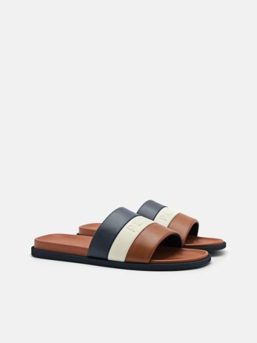 Weareroom.shope3737a0e52 2