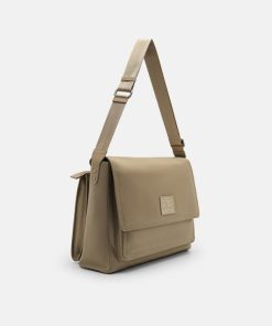 Weareroom.shope4223e703d 2