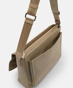 Weareroom.shope4223e703d 6