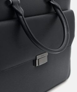Weareroom.shope654cd3e04 2