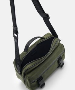 Weareroom.shope6c5474dd4 6