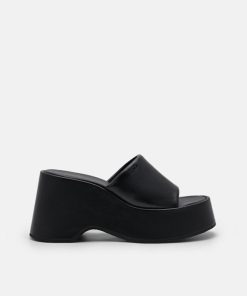 Weareroom.shope854d117b6 1