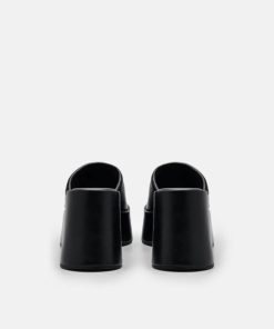 Weareroom.shope854d117b6 3
