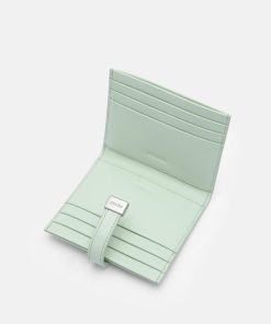 Weareroom.shopee3f63a2b3 4