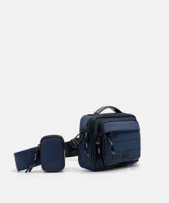 Weareroom.shopeebca6bdac 2