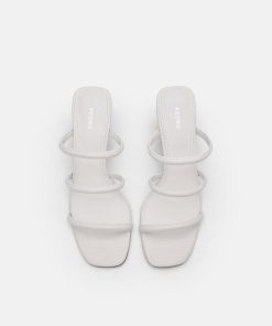 Weareroom.shopf58dade60c 4