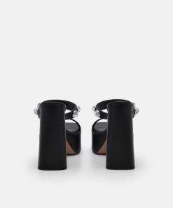 Weareroom.shopf6846807ab 3