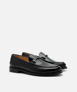 Weareroom.shopf69f8f8eee 2