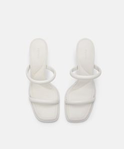 Weareroom.shopf81a78389d 4