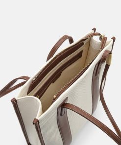 Weareroom.shopf88b42e73f 6