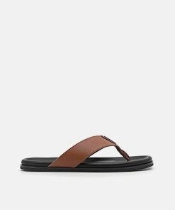 Weareroom.shopf91453cd89 1