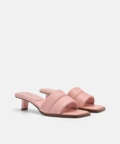Weareroom.shopfd5a8a870c 2